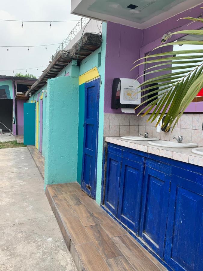 Funk Yeah Hostel Antigua Ngoại thất bức ảnh